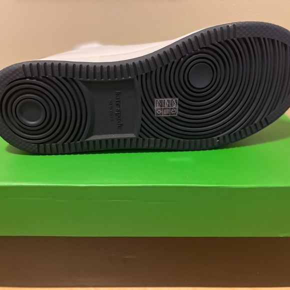 Kate Spade Kids White Sneakers NWT - Picture 6 of 6